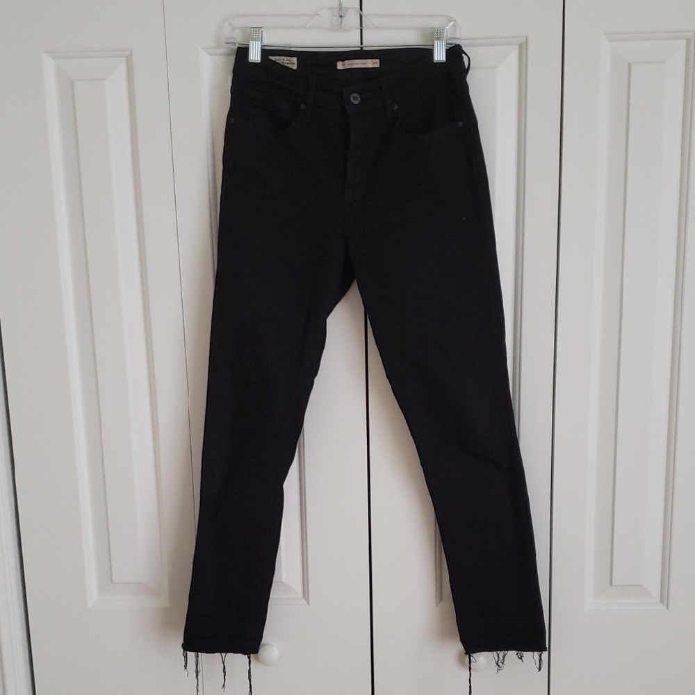 Levi's womens black skinny jeans